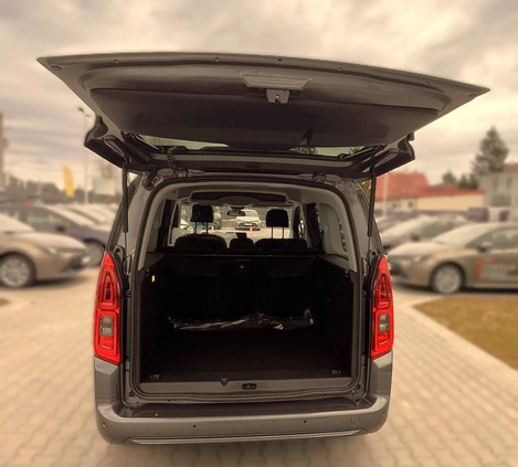 Toyota Proace City Verso cena 165612 przebieg: 7, rok produkcji 2023 z Jedwabne małe 56